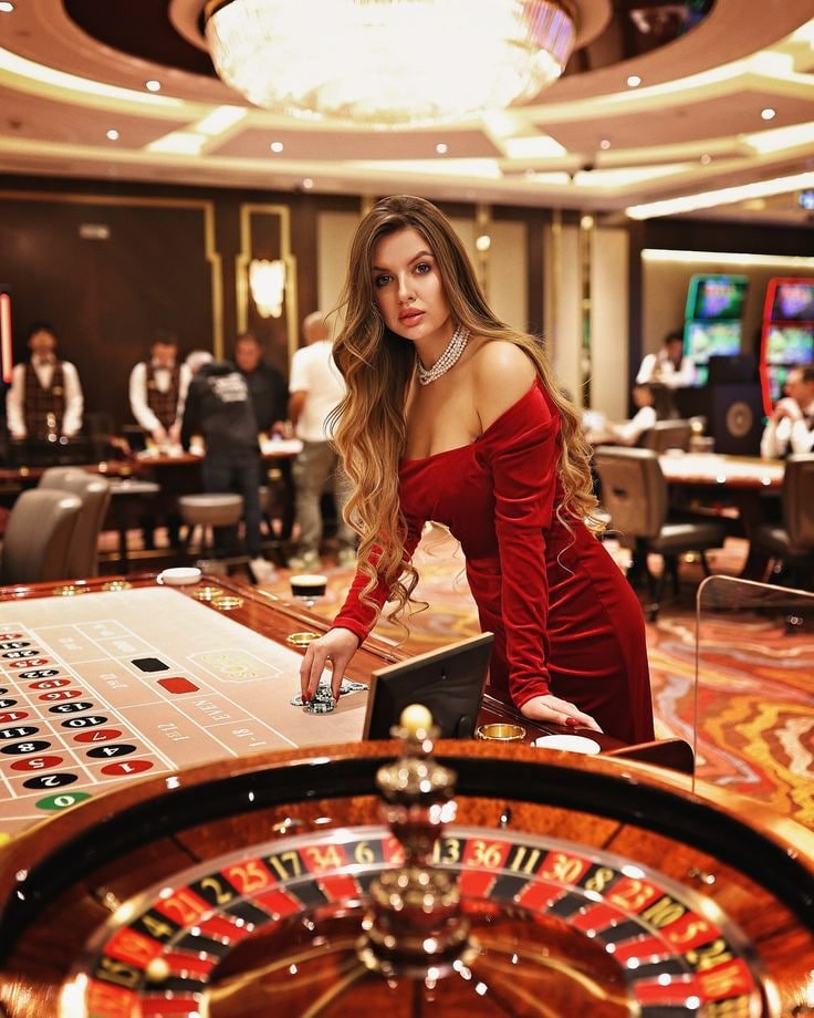 Super Sic Bo live table with dice display